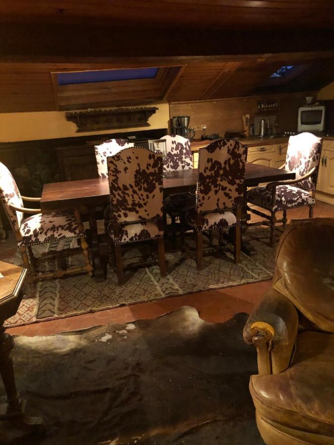 Light Filled Penthouse In Old Antibes. Heart Of The Riviera Leilighet Eksteriør bilde